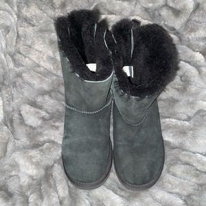 Girls ugg boots